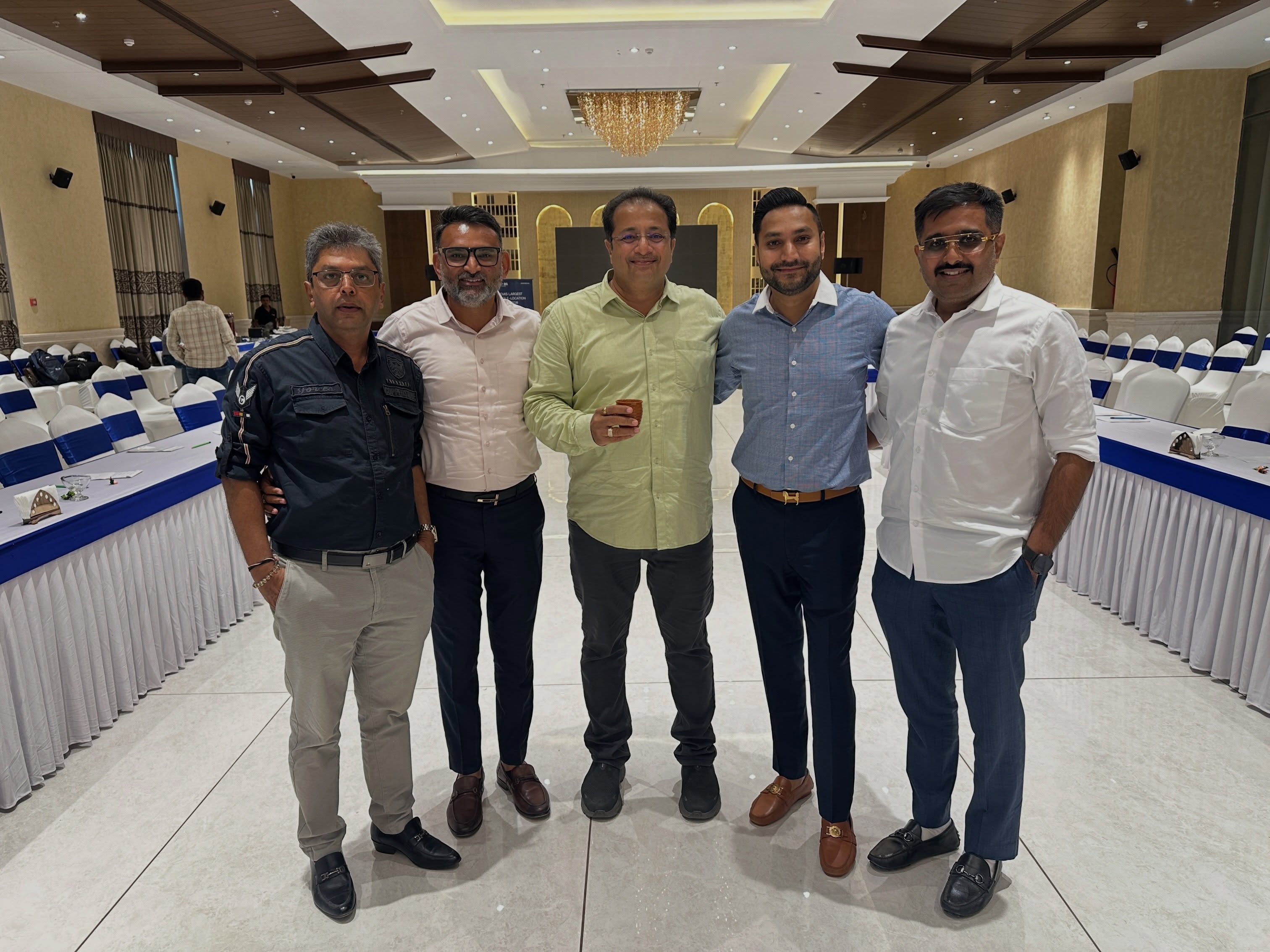 https://social.uttpalpatel.com/data/insta_images/uttpal_insta/17873019138681595