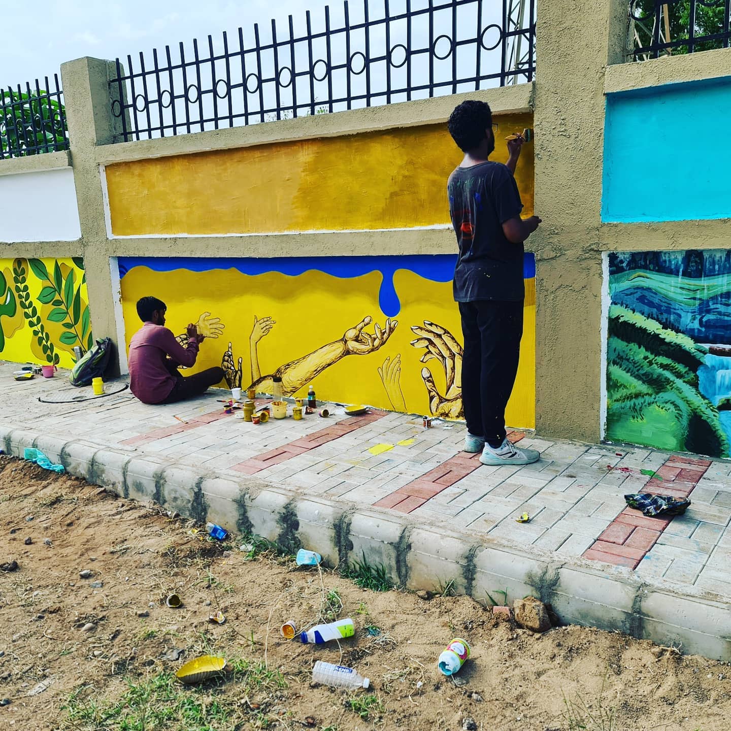 Uttpal Patel,  artwork#artistsoninstagram#wall#wallart, walldrawing, arthistory, artlover, ahmedabad_instagram, ahemdabad#ahmedabaddiaries, gandhinagardiaries, greengandhinagar, Gandhinagar, thanksartis#gandhinagardiaries#ahemdabad, audagarden#artistsoninstagram, artphotography, artoftheday, theartvoge