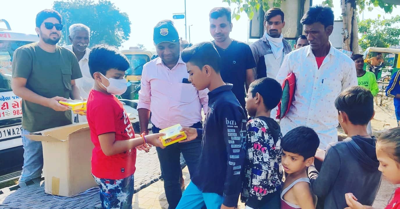 Uttpal Patel,  Diwali2021, diwalivibes, Dhanteras, gandhingar, ahmedabad, ahmedabad_instagram, ahmedabadcity, donatetoday, ahmedabad_instagram, ahmedabad_diaries, smile#ahemdabad, ahmdabad, help, helpothers