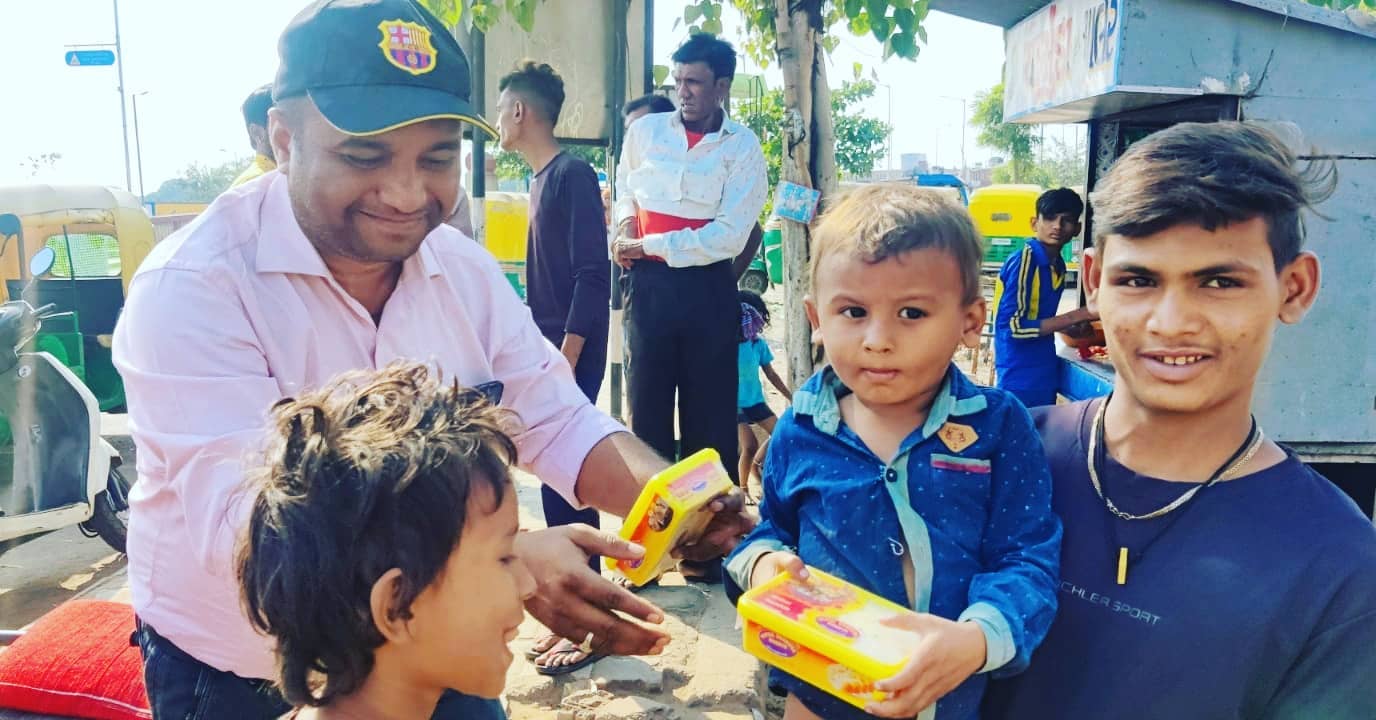 Uttpal Patel,  Diwali2021, diwalivibes, Dhanteras, gandhingar, ahmedabad, ahmedabad_instagram, ahmedabadcity, donatetoday, ahmedabad_instagram, ahmedabad_diaries, smile#ahemdabad, ahmdabad, help, helpothers